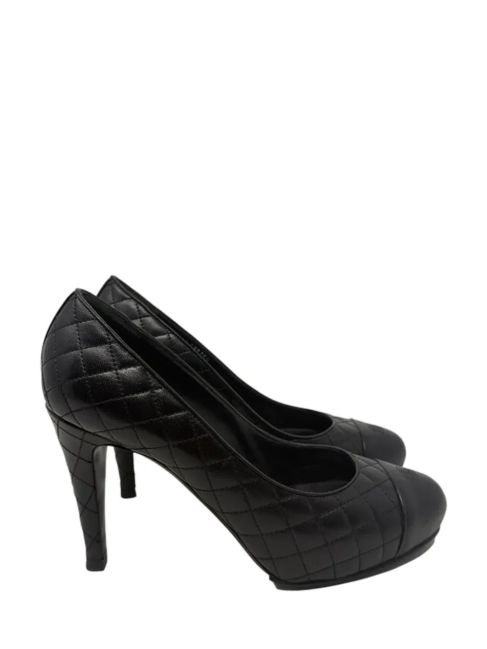 Chanel Quilted CC Cap Toe Black Leather Pumps Size 39